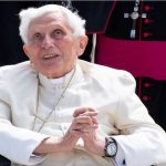 児童性虐待の対応に「重大な過ちあった」　前ローマ教皇が認める